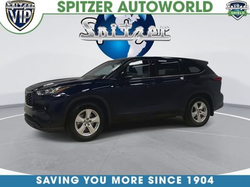 Used 2020 Toyota Highlander LE AWD/4WD image 6