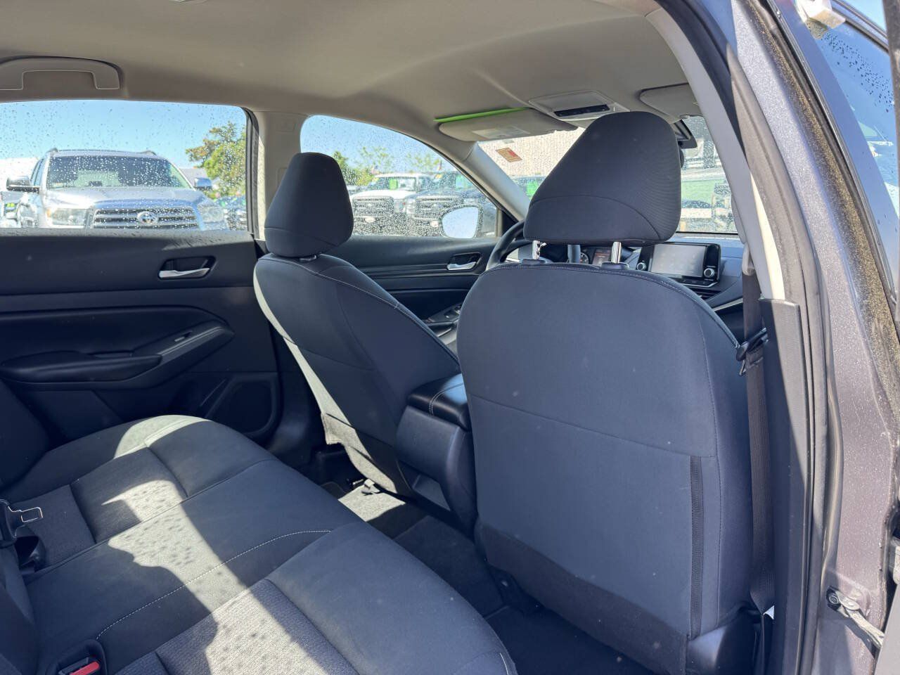 Used 2022 Nissan Altima 2.5 S FWD image 30