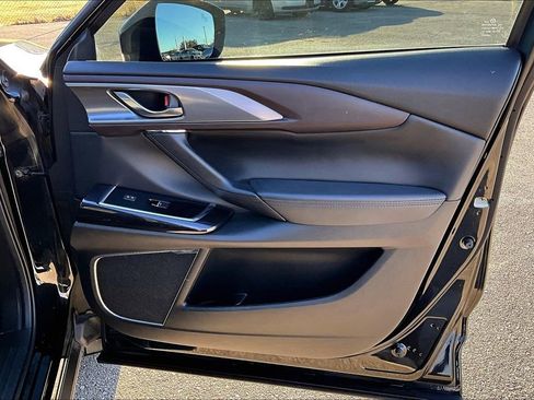 Used 2018 MAZDA CX-9 Grand Touring image 25