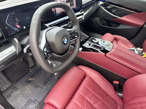 Certified 2026 BMW 530i image 33