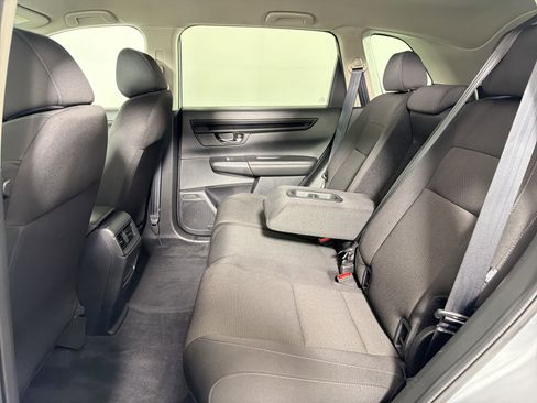 Used 2025 Honda CR-V LX image 12