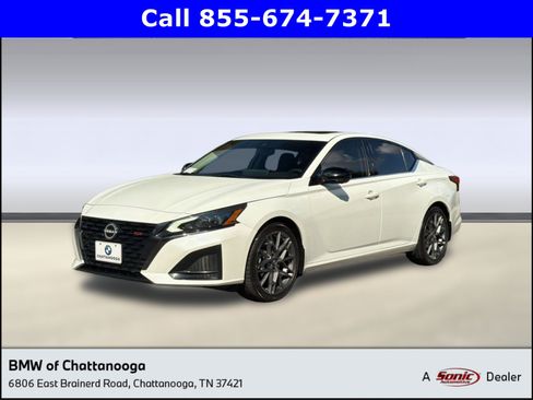 Used 2023 Nissan Altima 2.0 SR FWD image 1