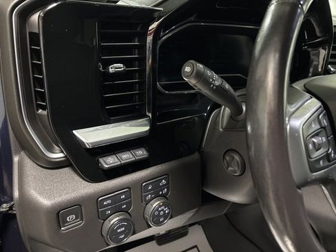 Used 2022 Chevrolet Silverado 1500 LTZ w/ LTZ Premium Package image 24