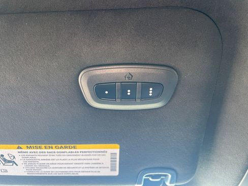 Used 2025 Jeep Wagoneer S Launch Edition w/ Trailer Tow Group image 25