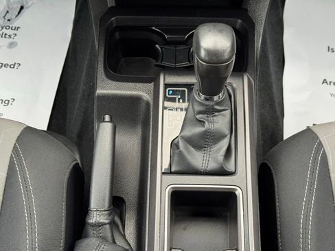 Certified 2022 Toyota Tacoma TRD Sport image 35