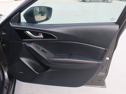 Used 2014 MAZDA MAZDA3 i Grand Touring image 10