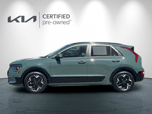 Certified 2023 Kia Niro Wind FWD image 7