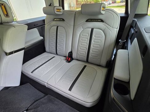 Used 2024 Rivian R1S Adventure AWD/4WD image 16