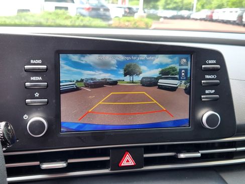 Used 2023 Hyundai Elantra SEL FWD image 23