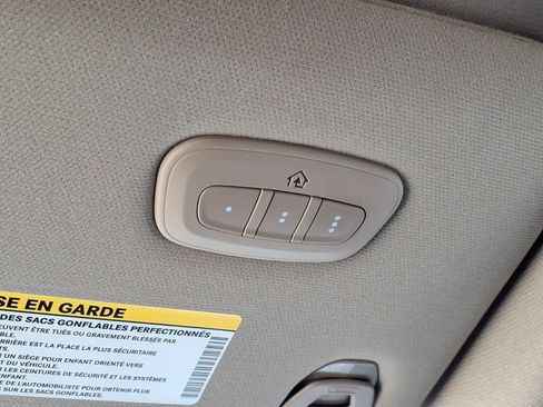 Used 2020 RAM 2500 Laramie AWD/4WD image 11