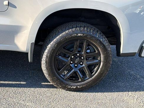 New 2026 Chevrolet Silverado 1500 Custom w/ Turbomax Blackout Package RWD image 9