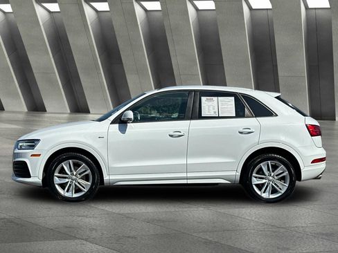 Used 2018 Audi Q3 2.0T Premium w/ Convenience Package AWD/4WD image 7