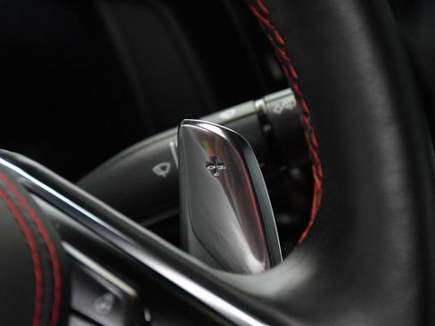 Used 2020 Chevrolet Corvette Stingray Premium Cpe w/ 3LT Preferred Equipment Group image 41