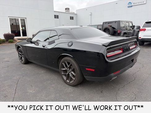 Used 2022 Dodge Challenger SXT w/ Blacktop Package RWD image 4