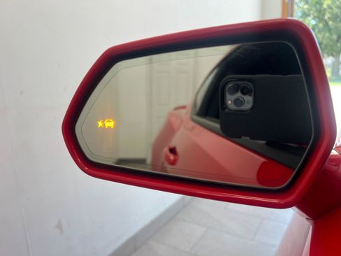 Used 2021 Chevrolet Camaro SS RWD image 64
