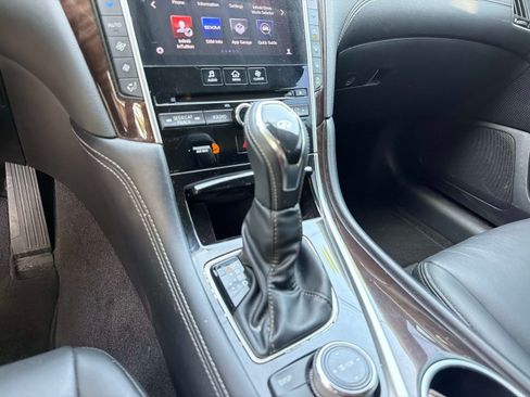 Used 2018 INFINITI Q50 Luxe w/ Cargo Package (L95) RWD image 23