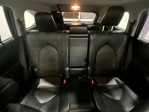 Used 2020 Toyota Highlander Limited image 27
