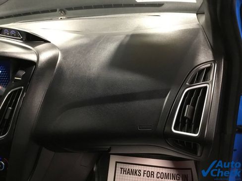 Used 2016 Ford Focus RS AWD/4WD image 38