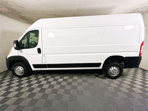 Used 2023 RAM ProMaster 2500 FWD image 6