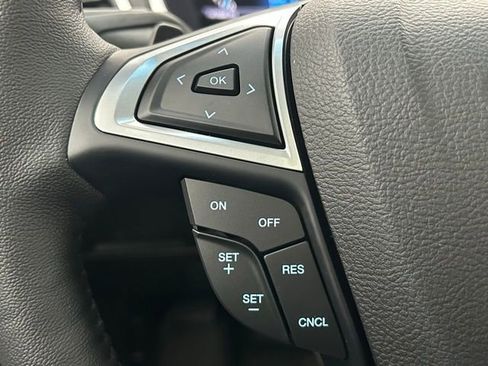Used 2018 Ford Edge Sport image 21