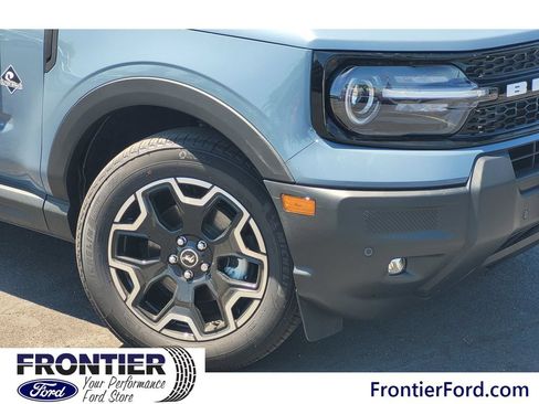 Used 2026 Ford Bronco Sport Outer Banks w/ Outer Banks Tech Package+ AWD/4WD image 6