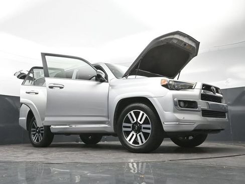 Used 2016 Toyota 4Runner Limited RWD image 36