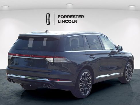 Used 2023 Lincoln Aviator Black Label w/ Dynamic Handling Package AWD/4WD image 3
