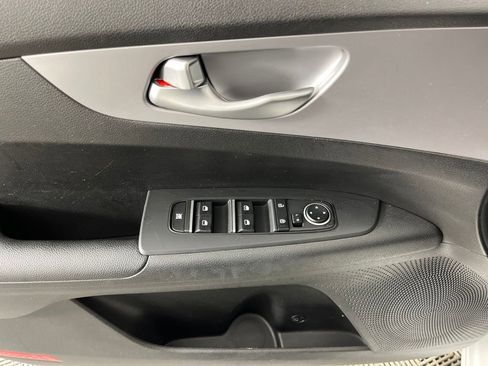 Used 2023 Kia Forte LXS FWD image 21