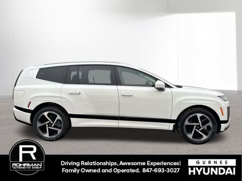 New 2026 Hyundai Ioniq 9 Calligraphy image 11