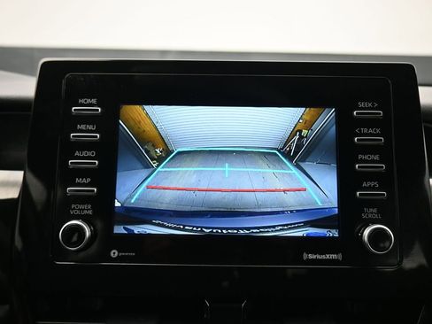 Used 2024 Toyota Camry LE image 18