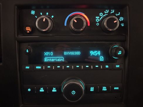 Used 2023 Chevrolet Express 3500 Extended w/ Driver Convenience Package image 16