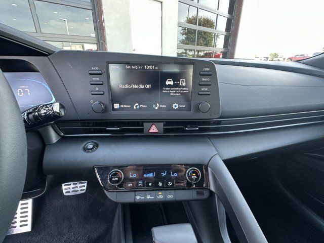Used 2026 Hyundai Elantra Sport FWD image 19