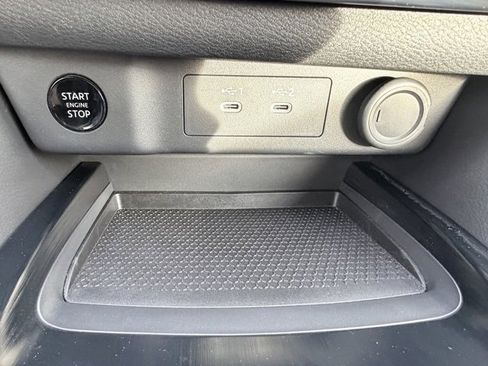 Certified 2025 Nissan Rogue SV image 16