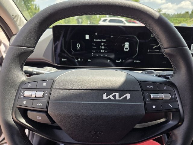 Used 2025 Kia K4 EX FWD image 29