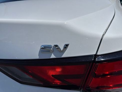 Used 2022 Nissan Sentra SV FWD image 10