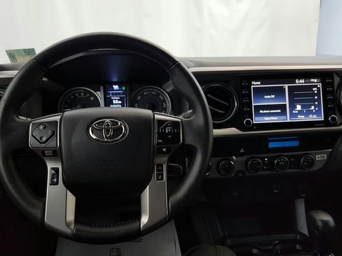 Used 2023 Toyota Tacoma SR5 AWD/4WD image 28