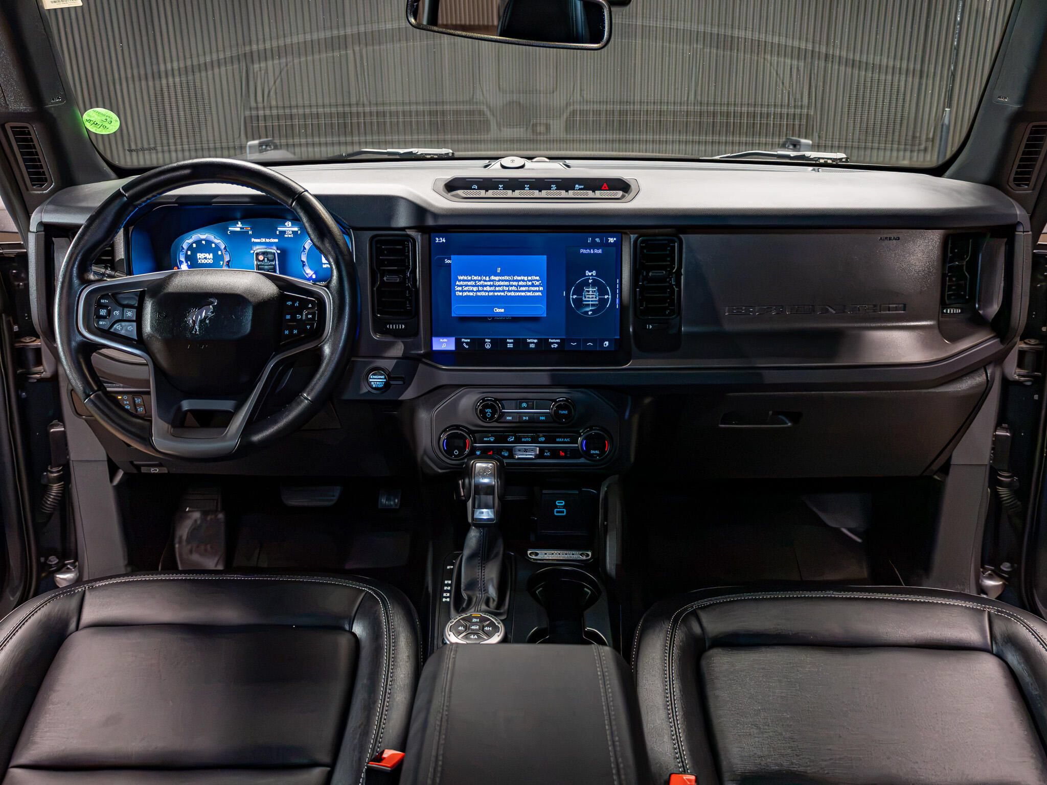 Used 2025 Ford Bronco Badlands AWD/4WD image 15