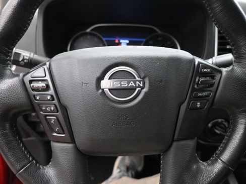 Used 2022 Nissan Frontier SV w/ SV Premium Package image 24