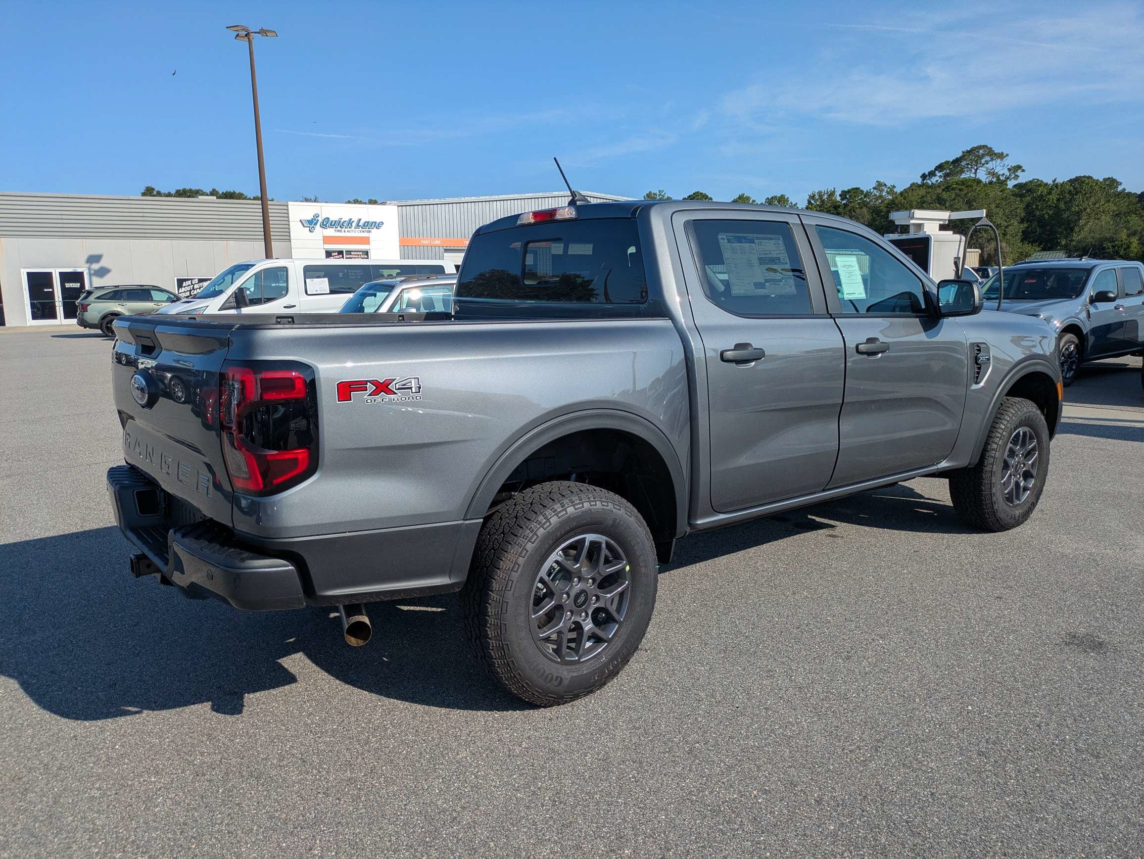 New 2026 Ford Ranger XLT w/ Equipment Group 301A High AWD/4WD image 4