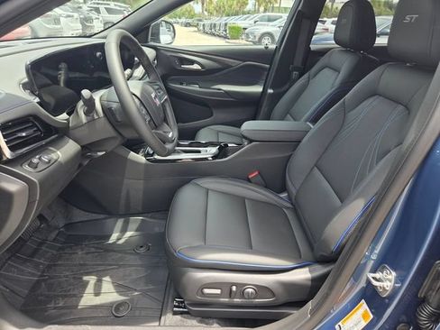 New 2026 Buick Envista Sport Touring w/ Convenience I Package FWD image 3