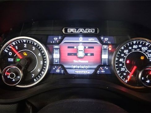 Used 2019 RAM 1500 Big Horn image 26