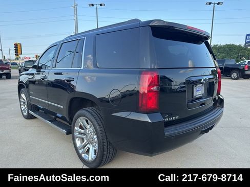Used 2017 Chevrolet Tahoe LT w/ LT Signature Package image 16