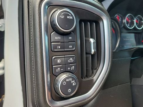 Used 2020 Chevrolet Silverado 1500 RST AWD/4WD image 20