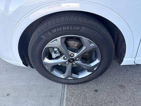 Used 2023 Ford Escape ST-Line w/ Equipment Group 301A image 9