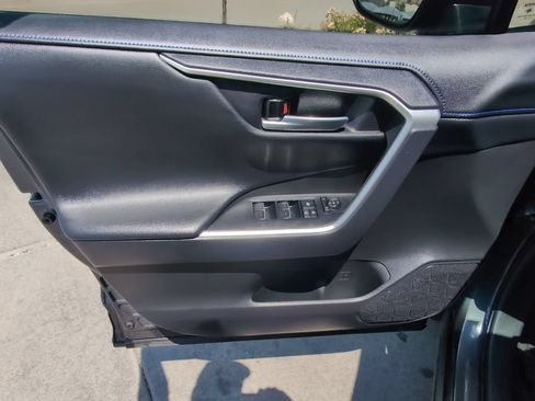 Used 2025 Toyota RAV4 XSE w/ Weather Package AWD/4WD image 11