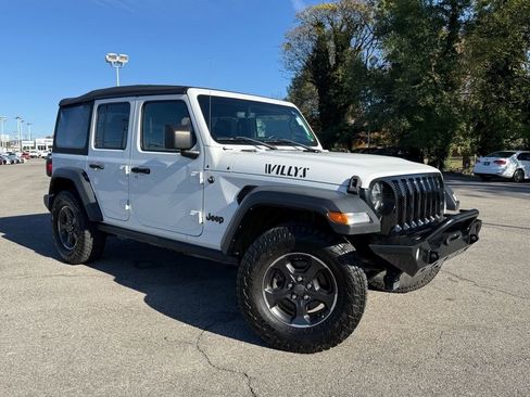 Used 2022 Jeep Wrangler Unlimited Sport image 1