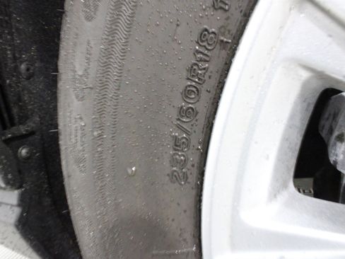 Used 2024 Honda CR-V EX image 34