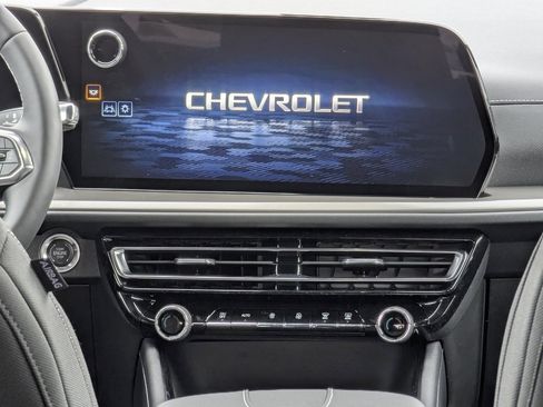 New 2026 Chevrolet Traverse LT w/ LPO, Floor Liner Package image 23