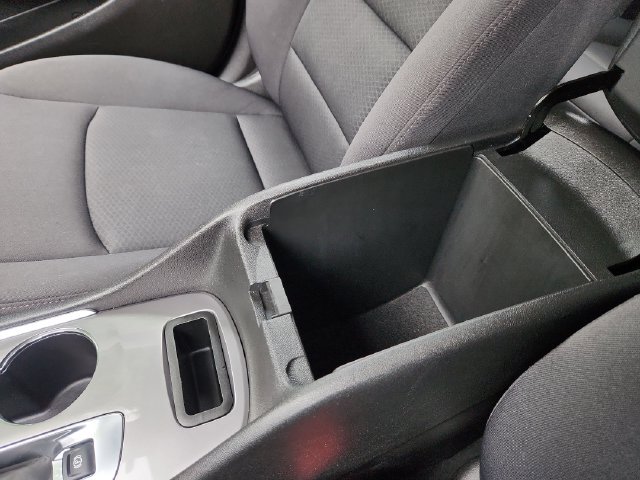 Used 2024 Chevrolet Malibu LT FWD image 45