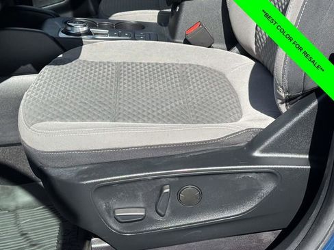 Used 2020 Ford Escape SE image 5